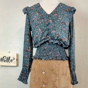 Floral V Neck Long Sleeve Sz M